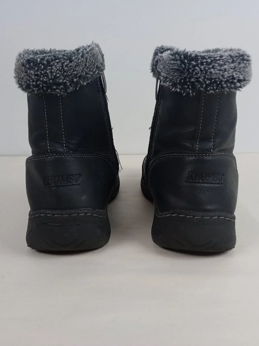 Khombu Womens 8M Black Addison Faux‎ Fur Winter Snow All Man Made Boots